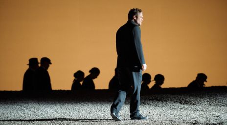 Artistes sur scène à l’Opéra